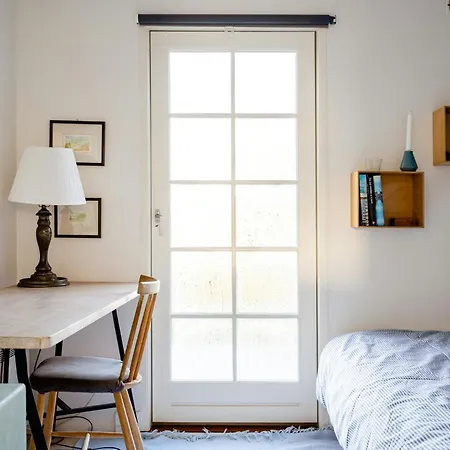 Scandinavian Gem Near Area 펜션 *